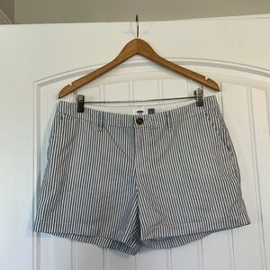 Old Navy Blue & White Striped Shorts Size 10